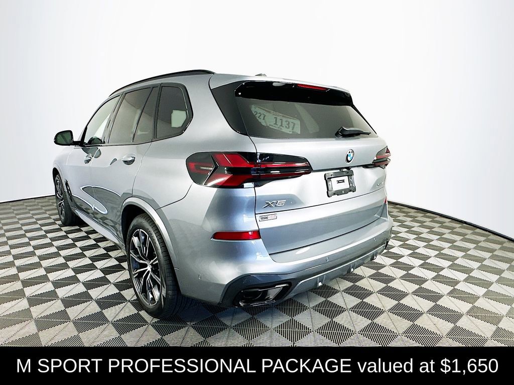 New 2026 BMW X5 xDrive40i w/ M Sport Package image 6