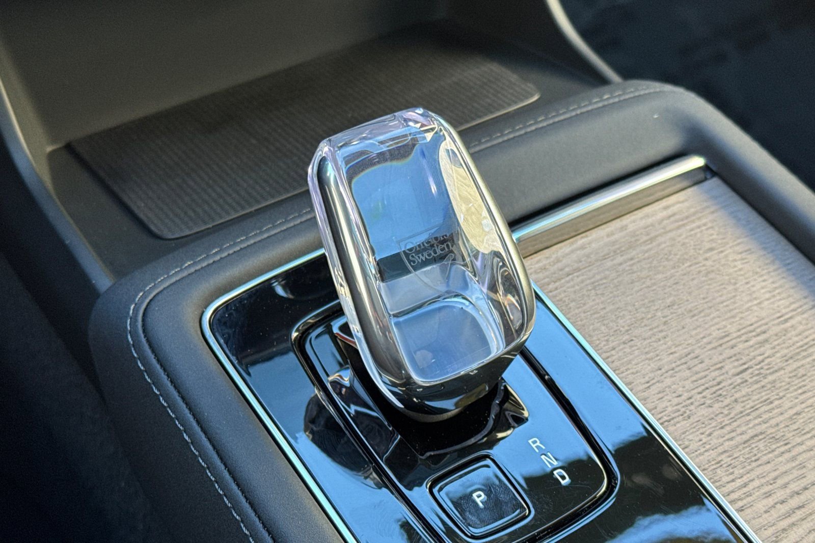 Used 2025 Volvo XC90 B6 Core w/ Protection Package Premier image 24