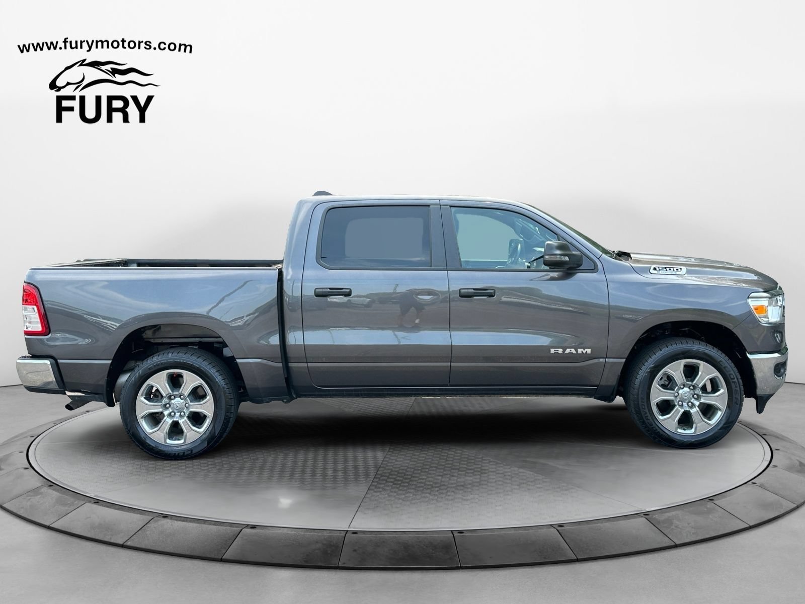 Used 2024 RAM 1500 Big Horn AWD/4WD image 3