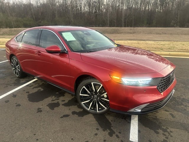 Certified 2024 Honda Accord Touring video 2