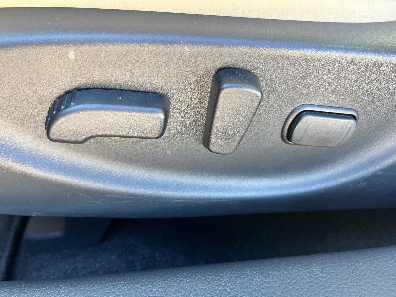 Used 2021 Nissan Maxima Platinum w/ Sport Mat Group image 17