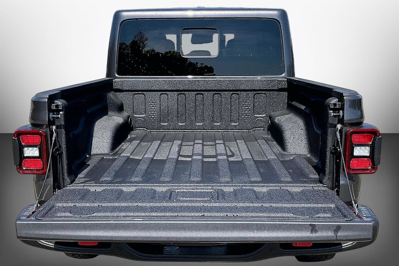 New 2026 Jeep Gladiator Rubicon AWD/4WD image 20
