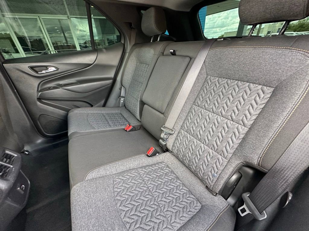 Used 2023 Chevrolet Equinox LT FWD image 22