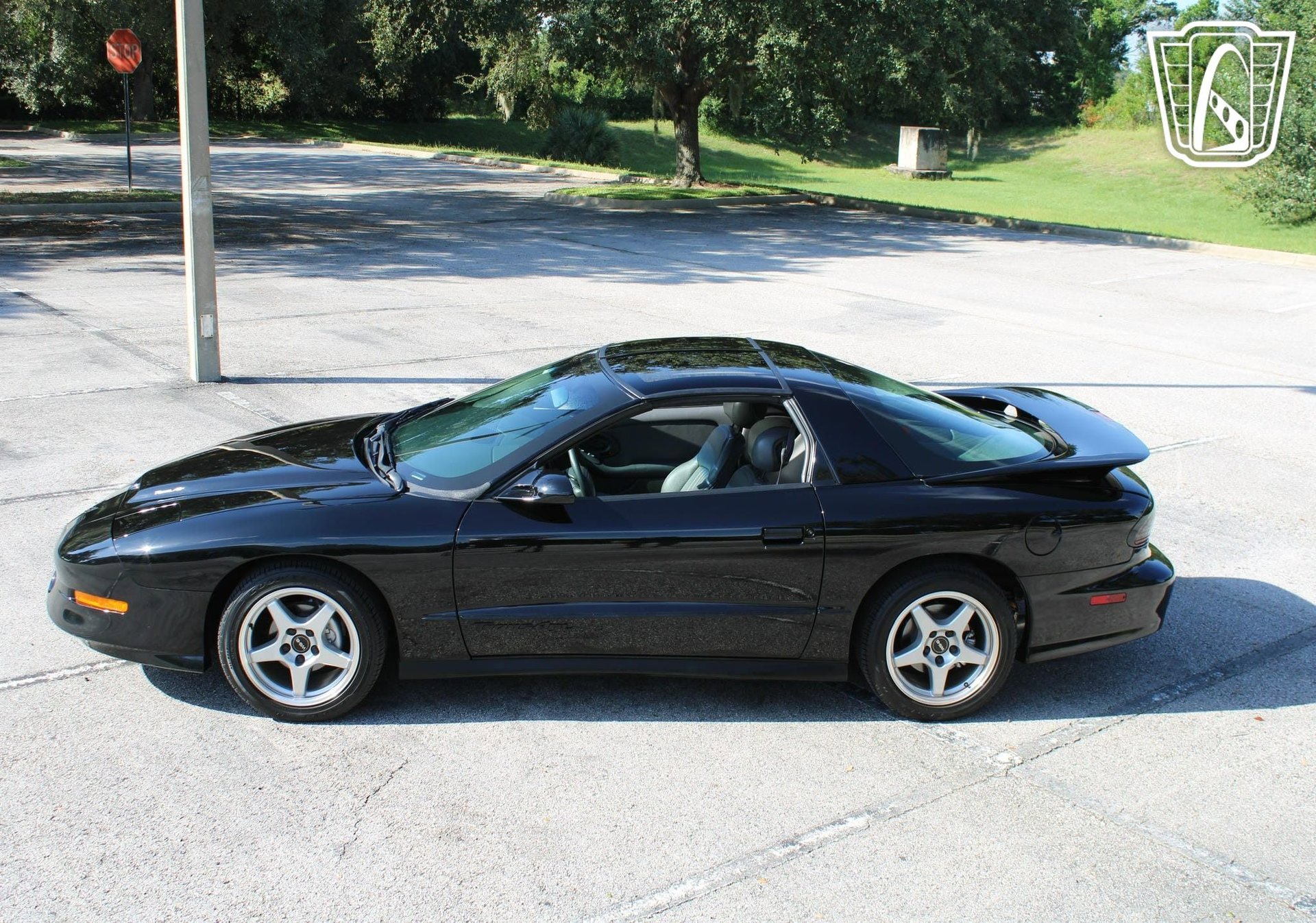 Used 1997 Pontiac Firebird Trans Am image 12