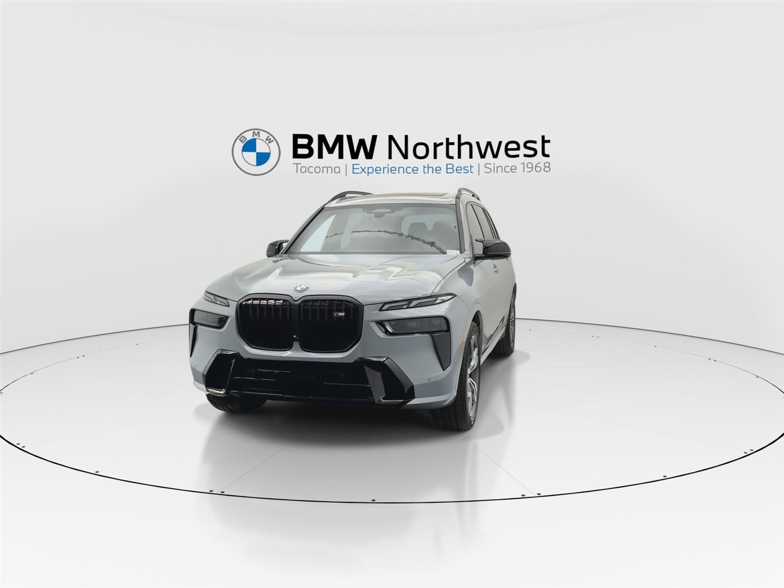 New 2026 BMW X7 M60i image 8
