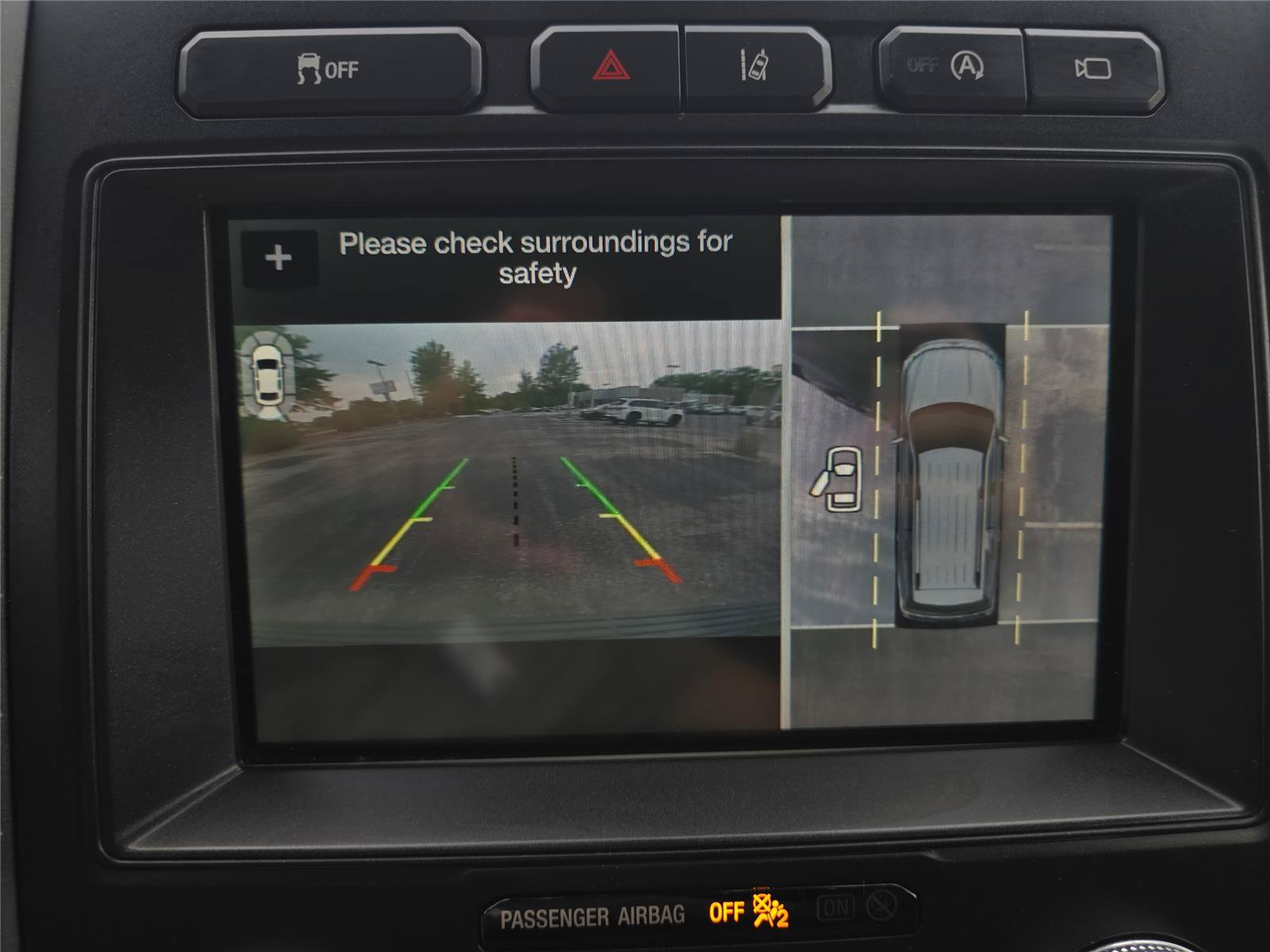 Used 2019 Ford Expedition Max Limited w/ Equipment Group 303A RWD image 15