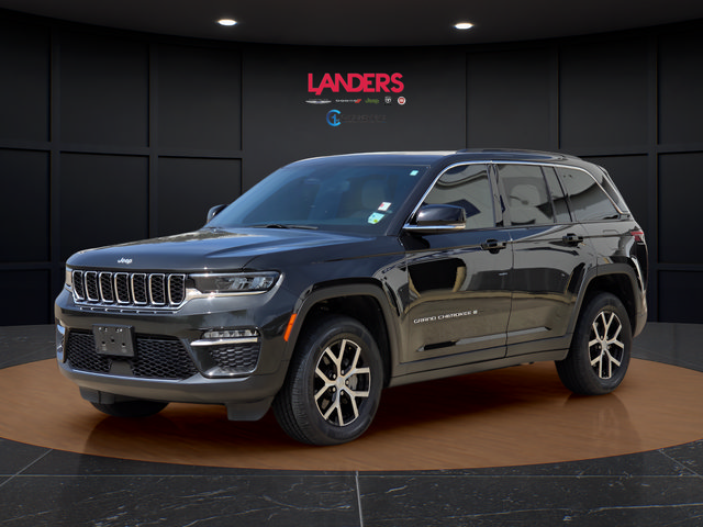 Used 2024 Jeep Grand Cherokee Limited AWD/4WD image 1