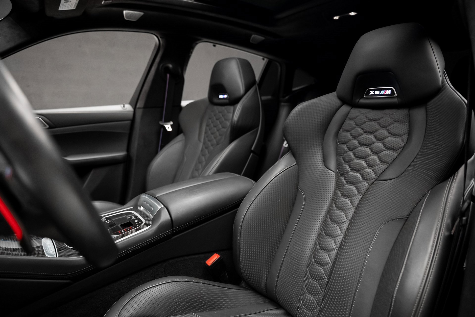 Used 2024 BMW X6 M Competition image 64