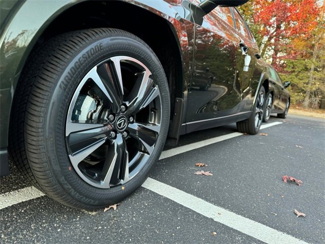 New 2025 Lexus UX 300h AWD image 13