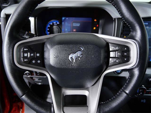 Used 2023 Ford Bronco Badlands image 23