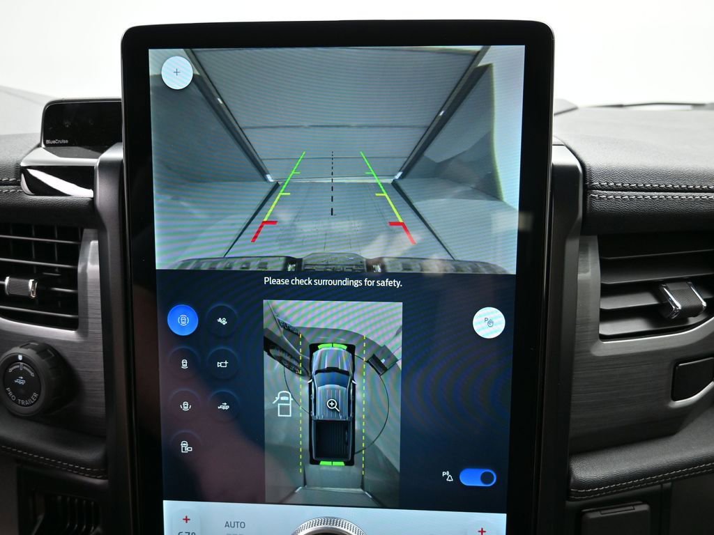 New 2025 Ford F150 Lightning Flash image 19