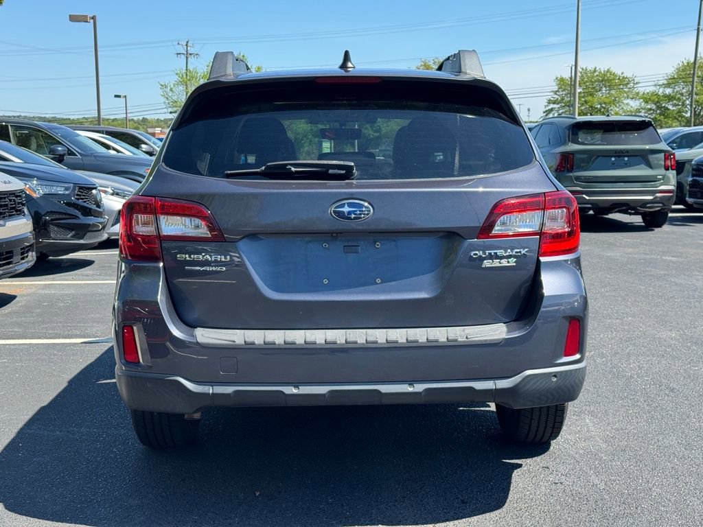 Used 2017 Subaru Outback 2.5i Limited image 4
