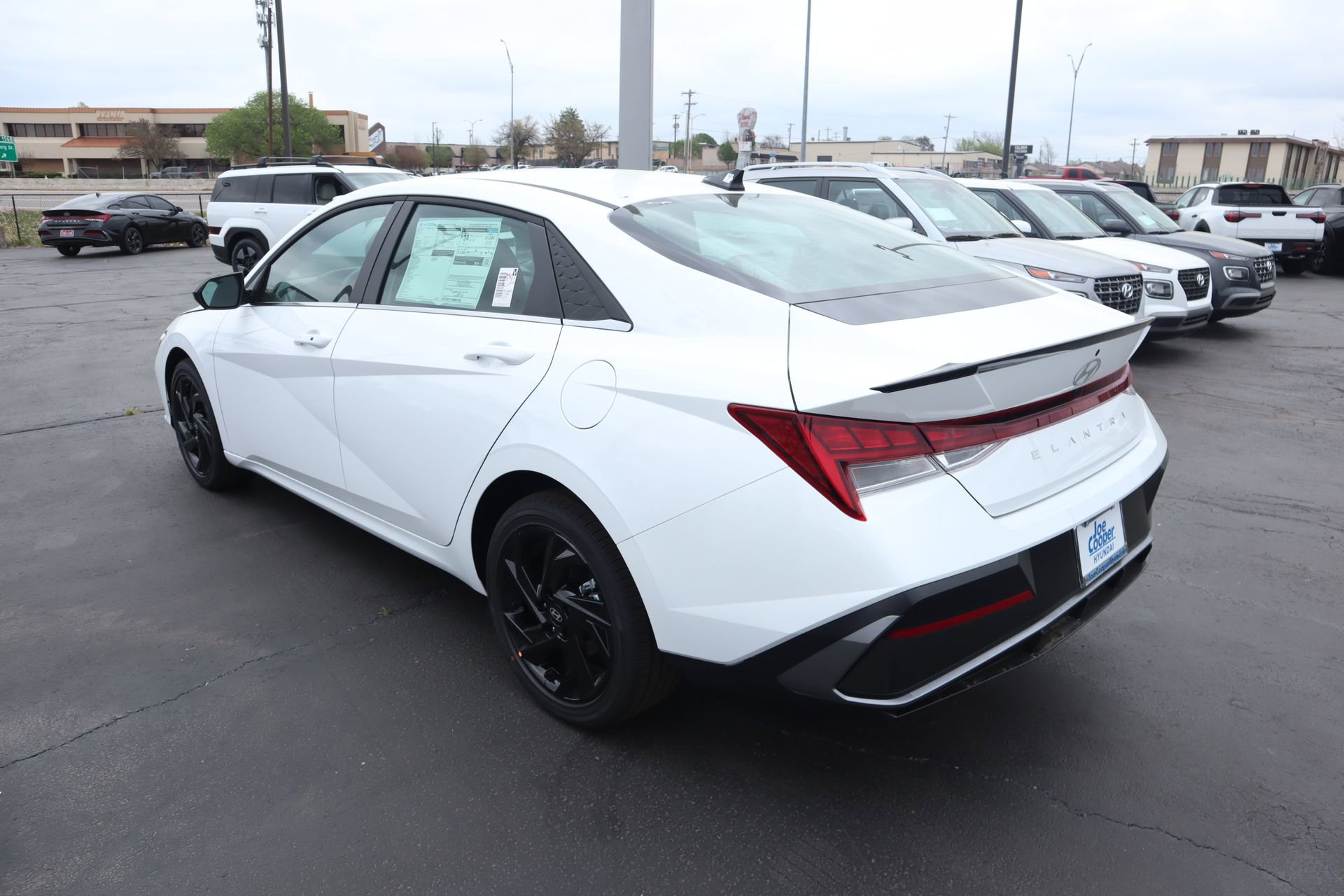 New 2026 Hyundai Elantra SEL Sport FWD image 22