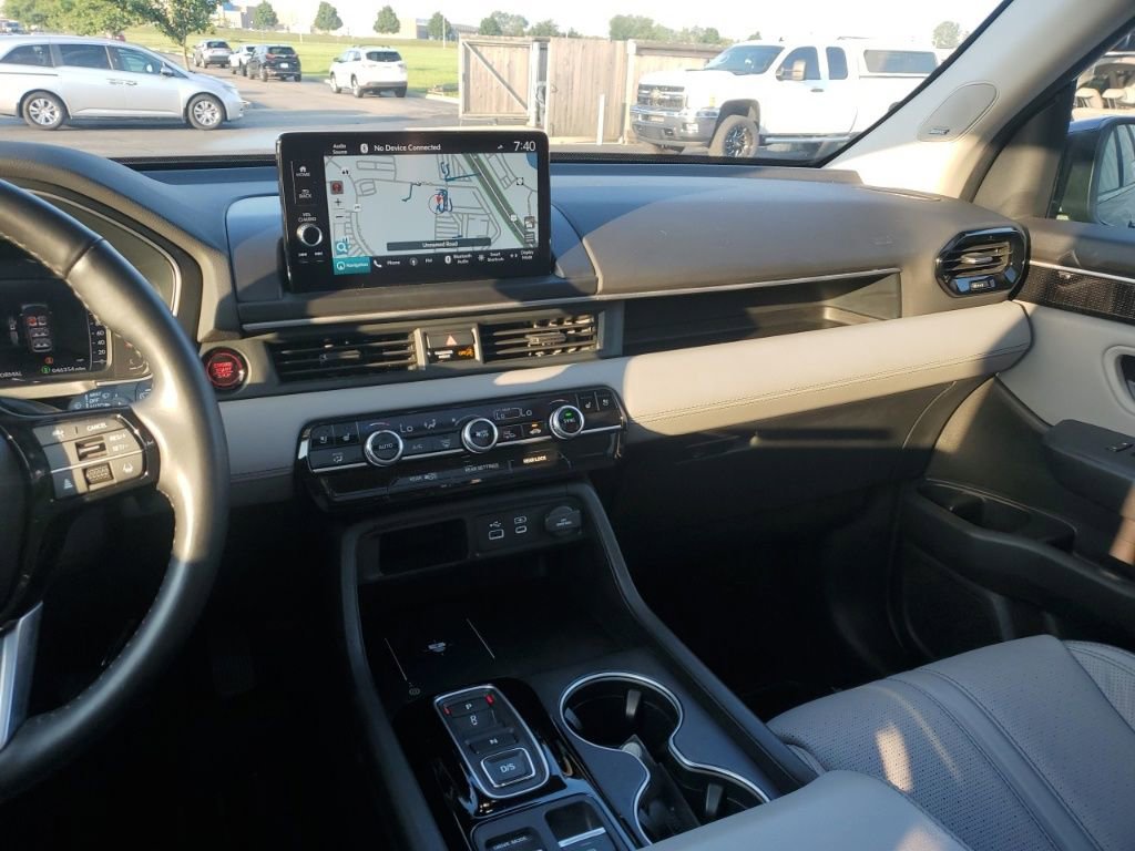 Used 2023 Honda Pilot Elite image 27