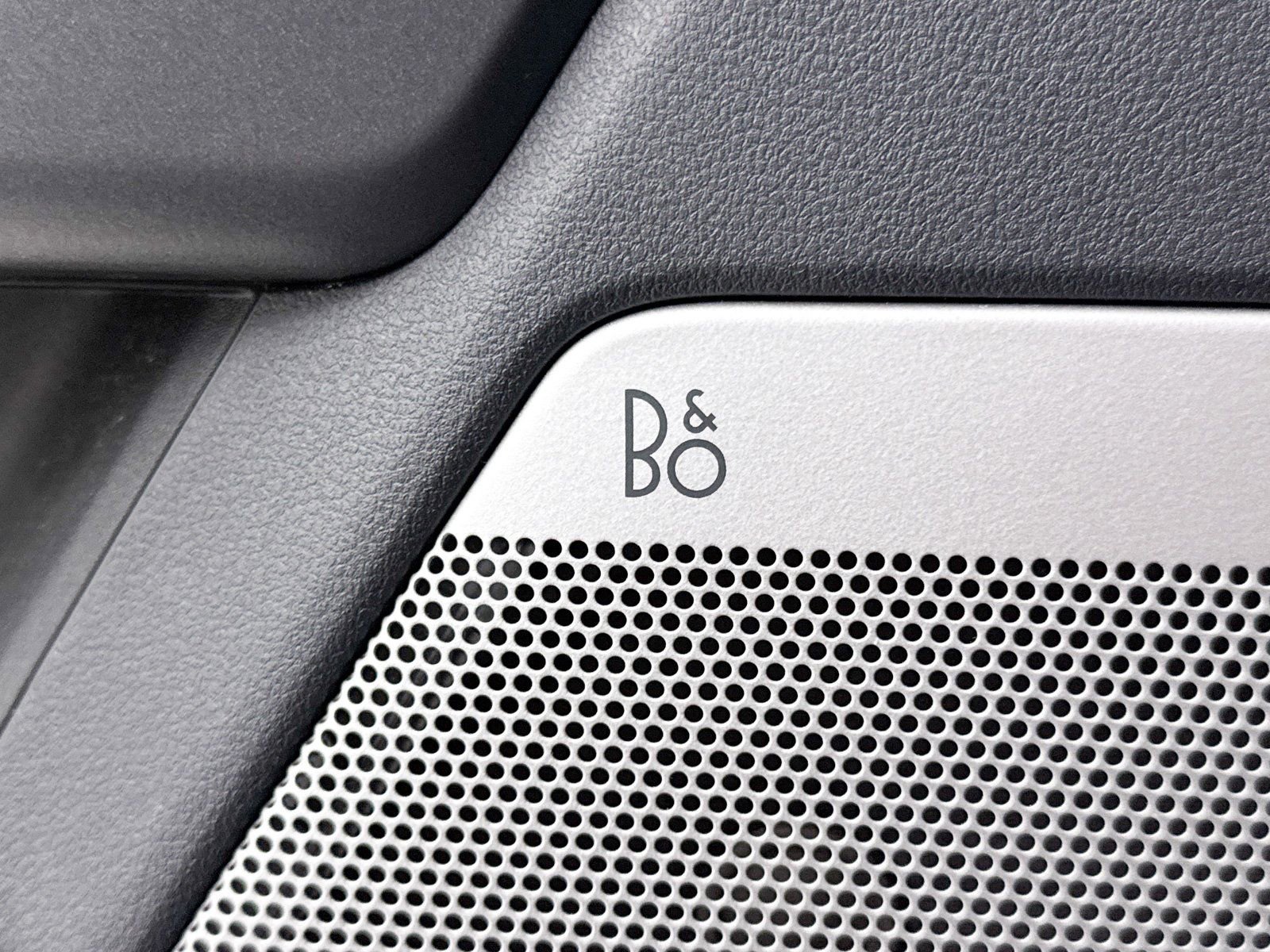 Used 2023 Ford F250 Lariat w/ Lariat Ultimate Package image 8