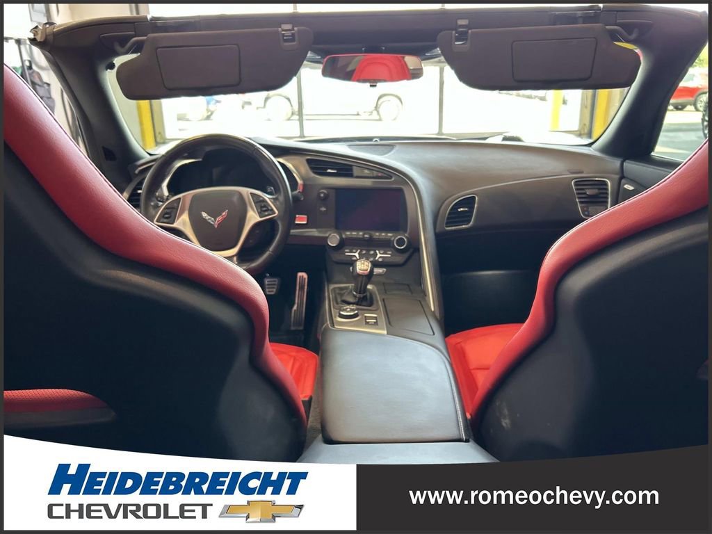 Used 2018 Chevrolet Corvette Stingray Coupe w/ 1LT RWD image 12