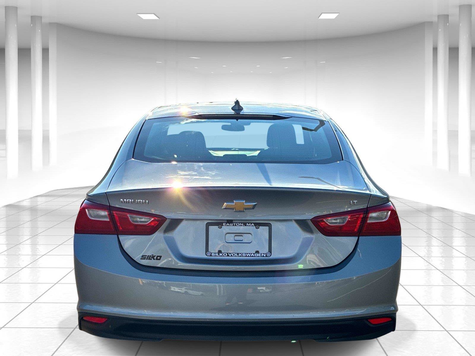 Used 2023 Chevrolet Malibu LT FWD image 6