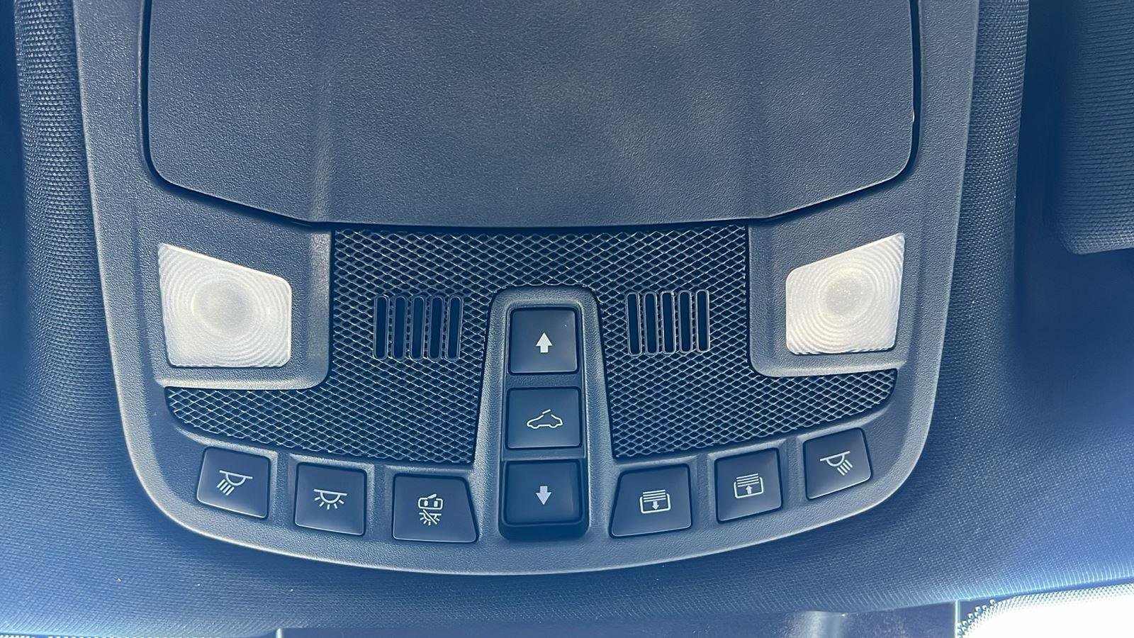 Used 2021 Ford Expedition XLT image 36