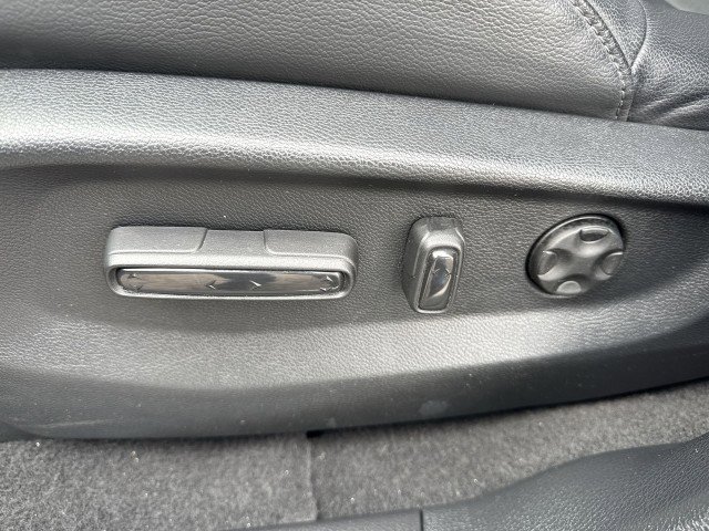 Used 2020 Honda CR-V EX-L image 14