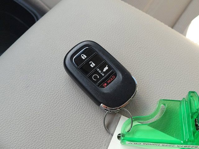 Used 2025 Honda CR-V EX-L image 30