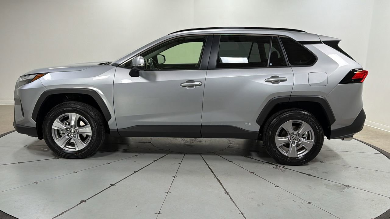 Certified 2025 Toyota RAV4 LE image 8