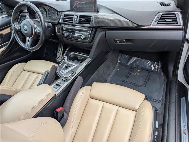 Used 2016 BMW M4 Convertible image 21