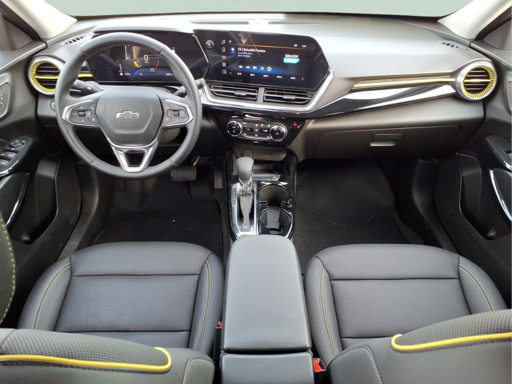 Used 2025 Chevrolet Trax ACTIV w/ Sunroof Package image 20