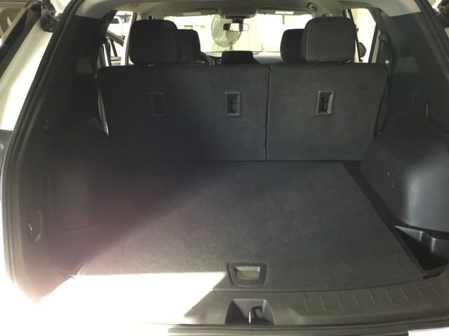 Used 2025 Chevrolet Blazer LT image 41