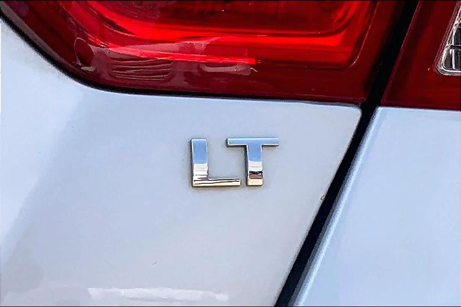 Used 2020 Chevrolet Impala LT FWD image 10