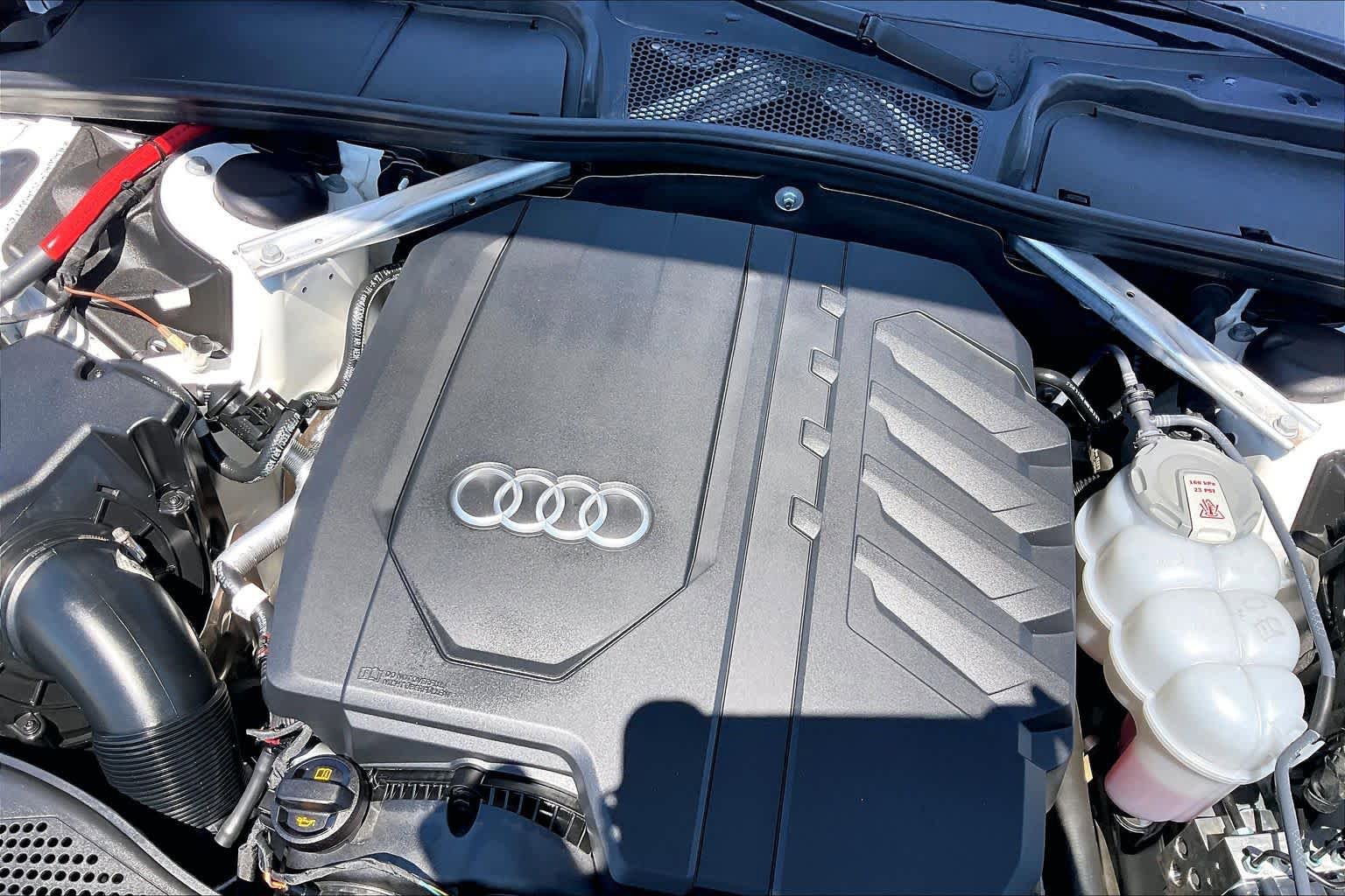 Used 2025 Audi A5 2.0T Premium Plus AWD/4WD image 31