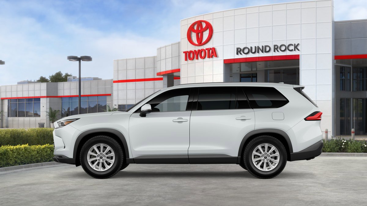 New 2026 Toyota Grand Highlander FWD image 4