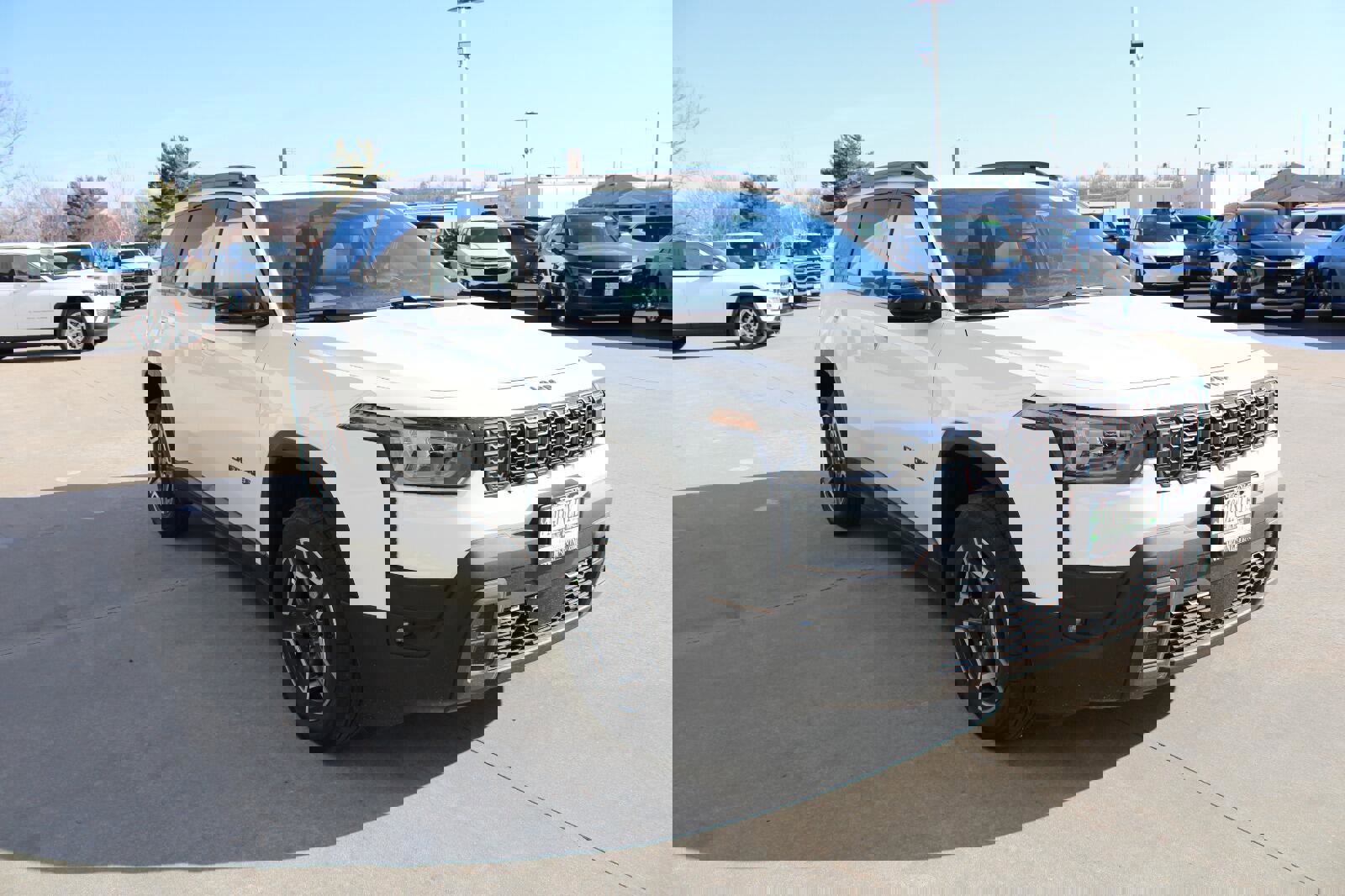 New 2026 Jeep Cherokee Limited image 5