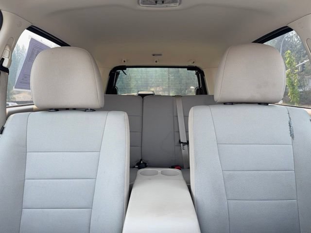 Used 2010 Ford Escape XLT AWD/4WD image 30