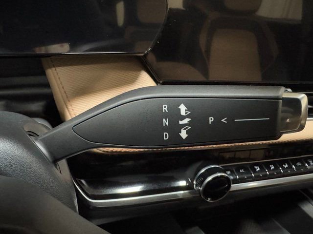 New 2026 Chevrolet Equinox ACTIV w/ Convenience Package III image 21