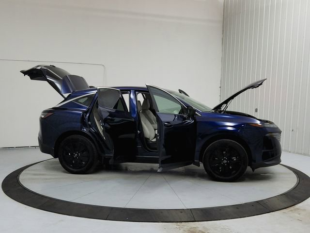 Used 2025 Nissan Murano SV image 16