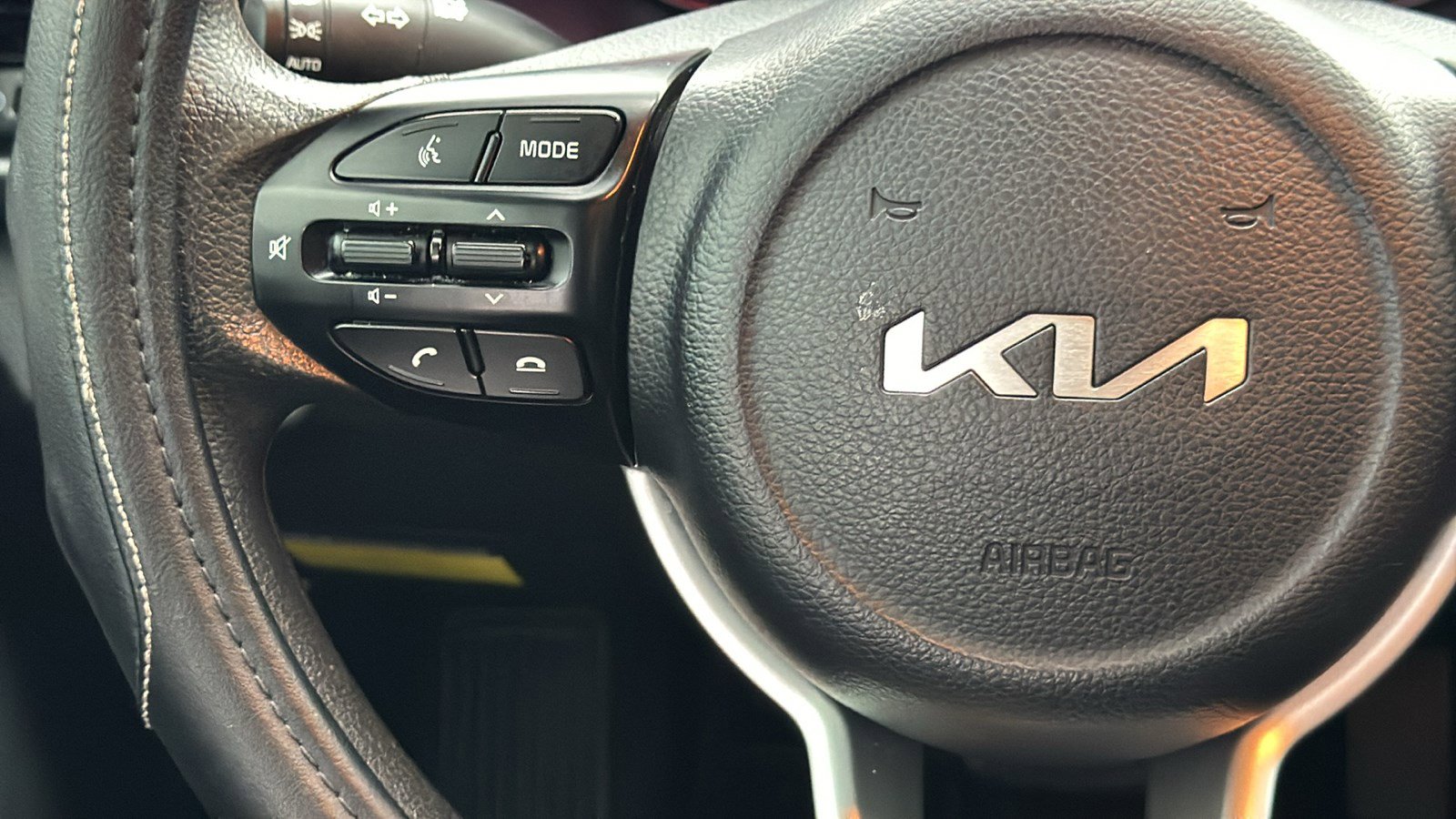 Used 2023 Kia Rio S w/ Technology Package FWD image 30
