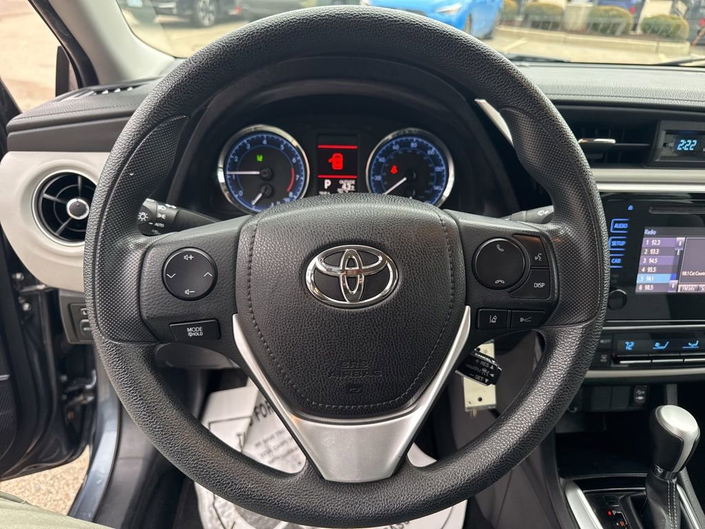 Used 2017 Toyota Corolla LE w/ Carpet Mat Package (TMS) image 10