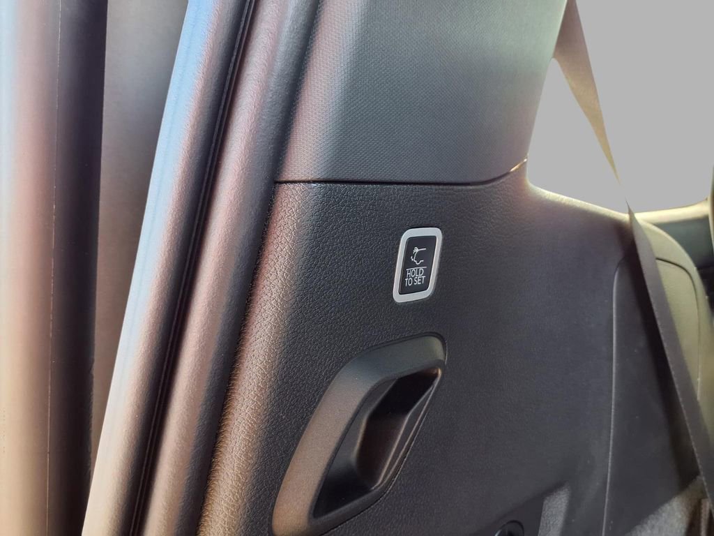 New 2026 Jeep Grand Wagoneer Summit w/ Rear Seat Video Group I image 28