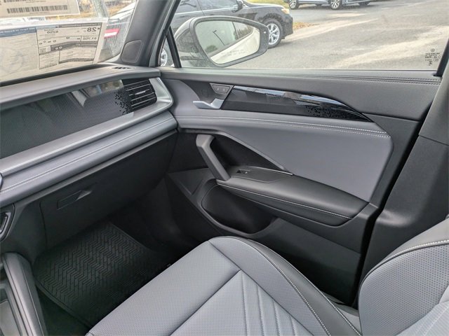 New 2026 Volkswagen Tiguan SE R-Line image 20