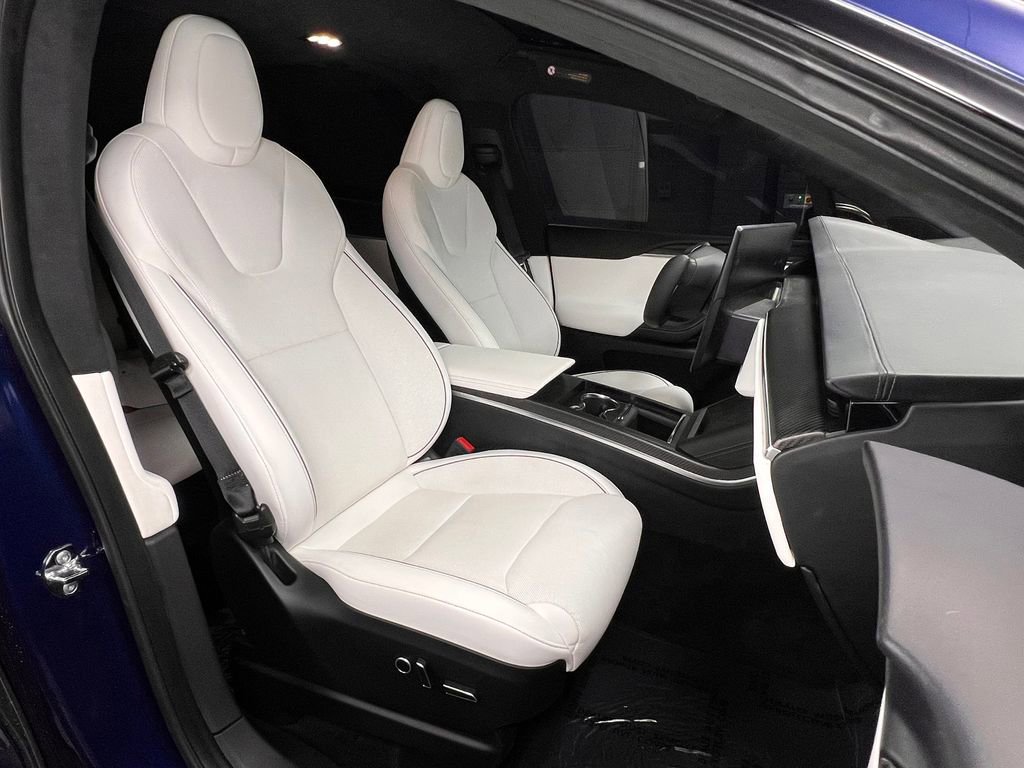 Used 2023 Tesla Model X Plaid AWD/4WD image 5