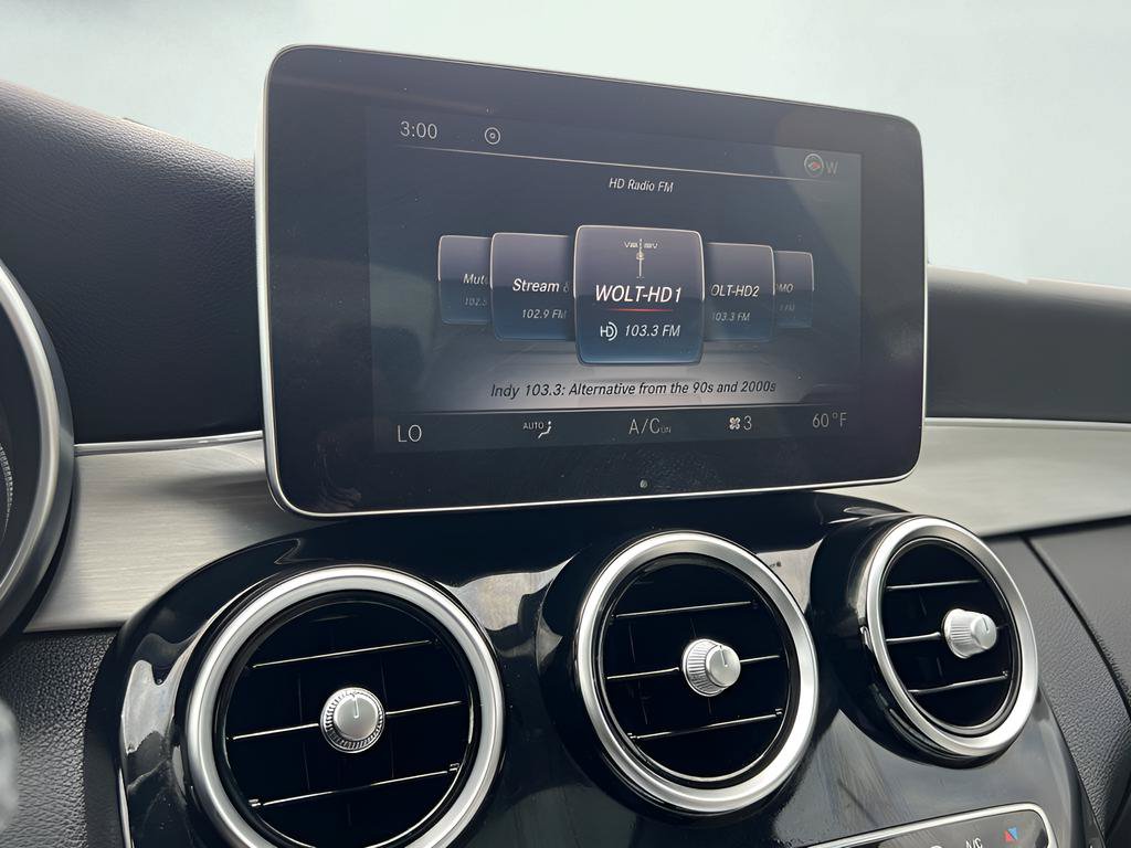 Used 2015 Mercedes-Benz C 300 4MATIC Sedan image 44