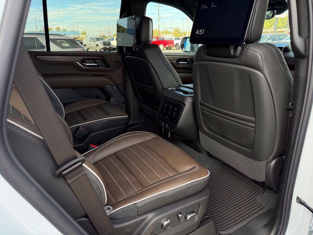New 2027 GMC Yukon Denali Ultimate AWD/4WD image 18