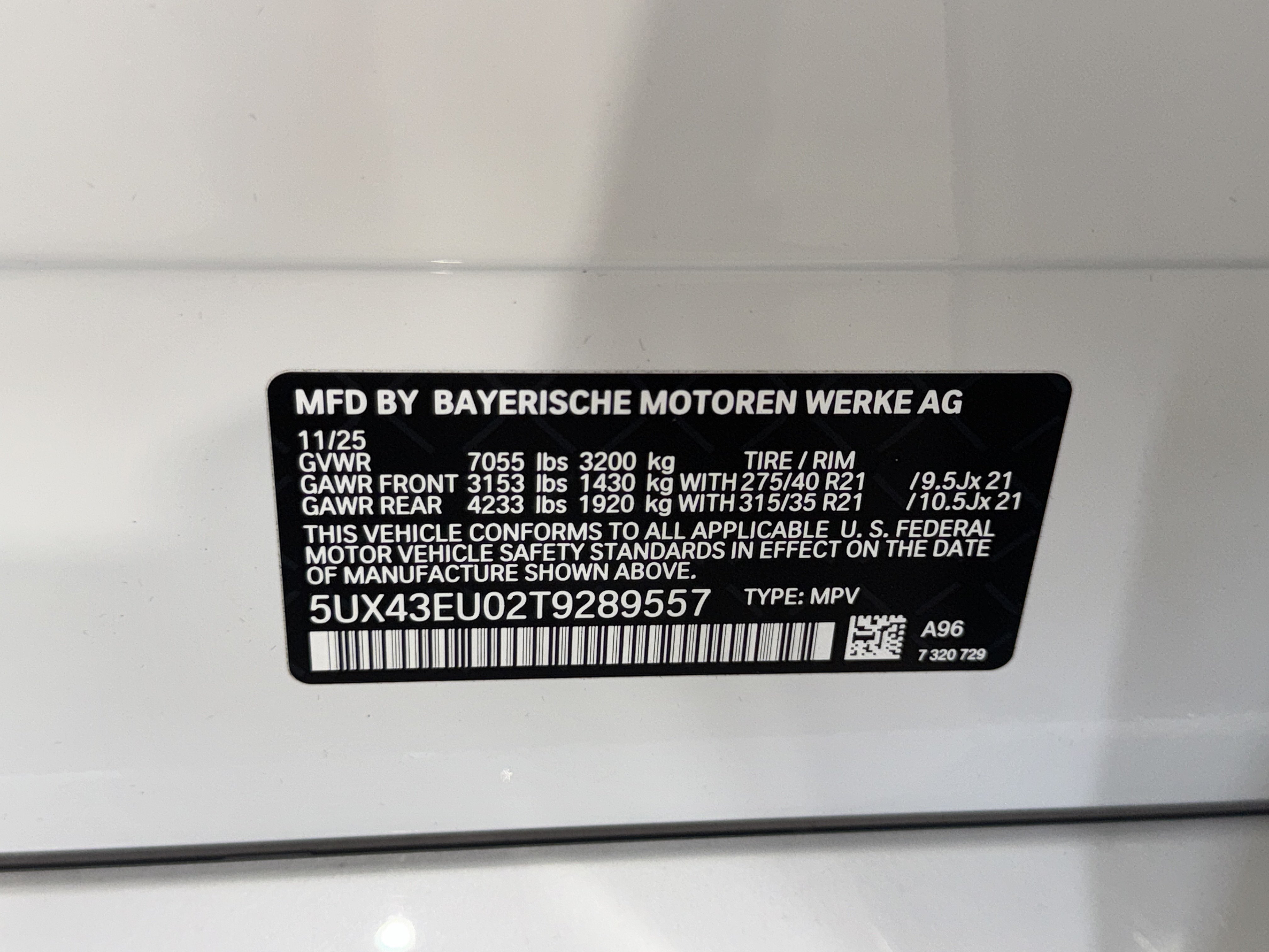 Used 2026 BMW X5 xDrive50e w/ M Sport Package AWD/4WD image 38