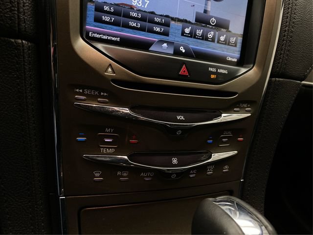 Used 2014 Lincoln MKX AWD w/ Equipment Group 101A image 30