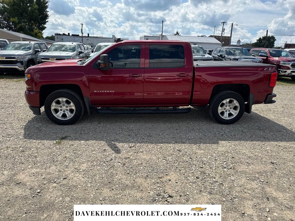 Used 2018 Chevrolet Silverado 1500 LT w/ All Star Edition AWD/4WD image 2