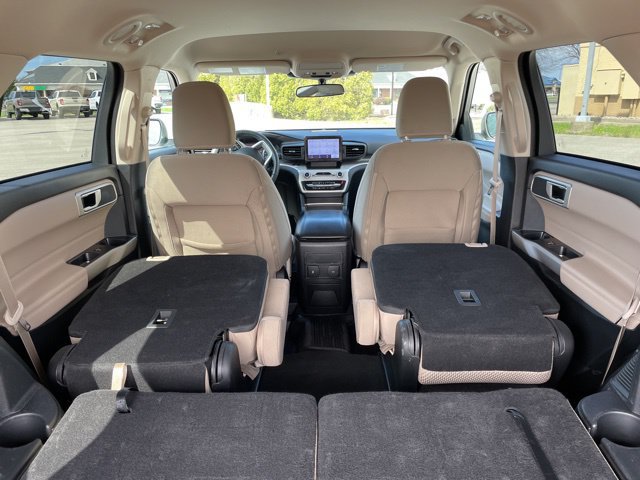 Used 2023 Ford Explorer XLT AWD/4WD image 67