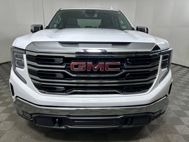 Used 2023 GMC Sierra 1500 SLT w/ SLT Convenience Package image 8
