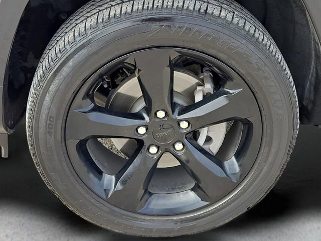 Used 2023 Jeep Grand Cherokee Altitude image 9