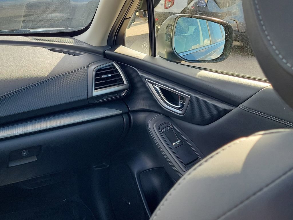 Used 2021 Subaru Forester Limited image 16