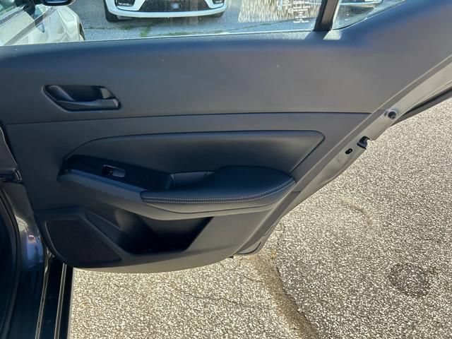 Used 2023 Nissan Altima 2.5 SV FWD image 27